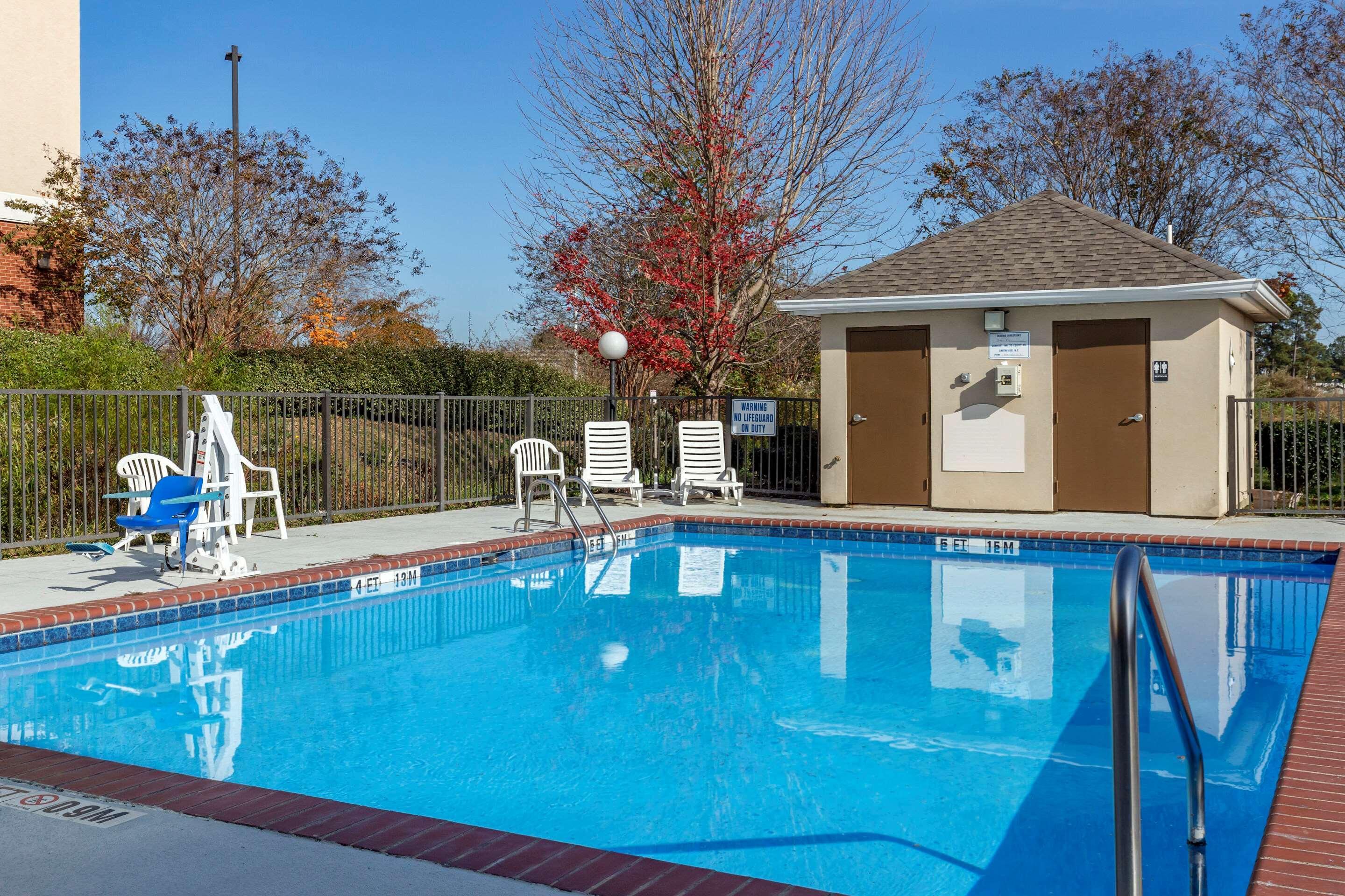 Comfort Inn Smithfield Near I-95 Exterior foto